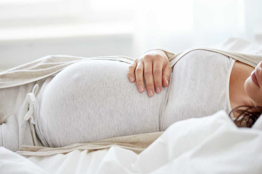 💤 Adapter sa position de sommeil pendant la grossesse : comment bien utiliser un coussin de maternité pour un confort optimal